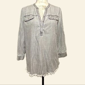 Hester & Orchard Chambray Button Down Shirt Casual Lagenlook Fray Hem Gray‎